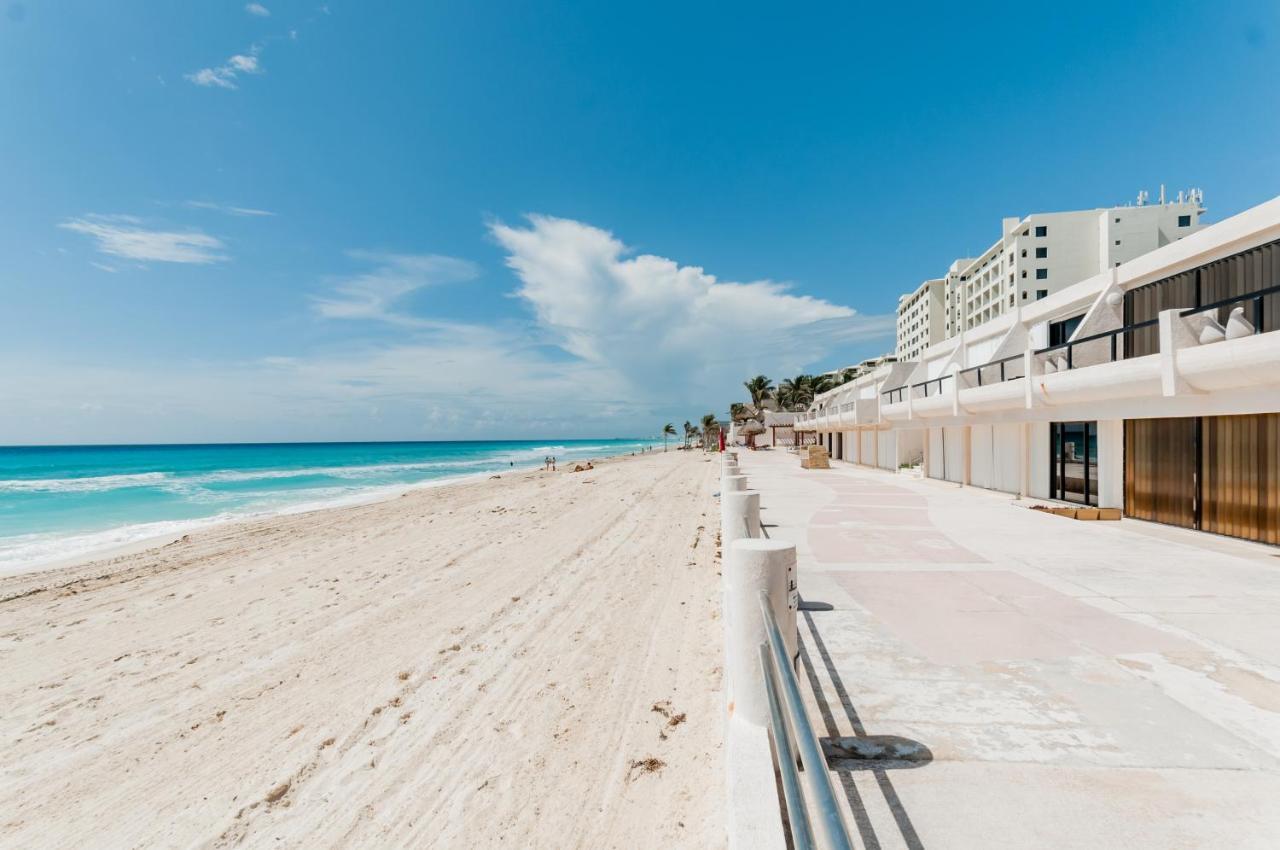 HotelZone L20 Beach Access Cancún Esterno foto