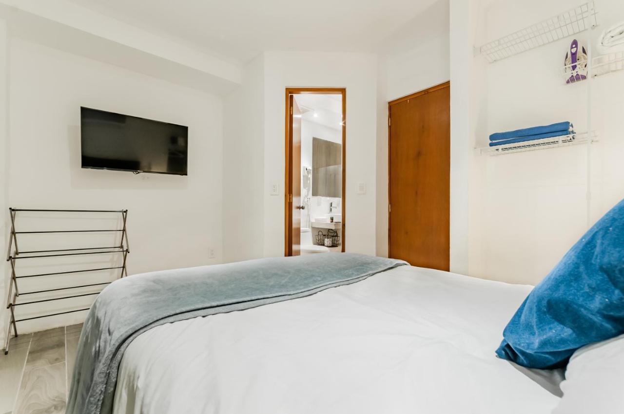 HotelZone L20 Beach Access Cancún Esterno foto
